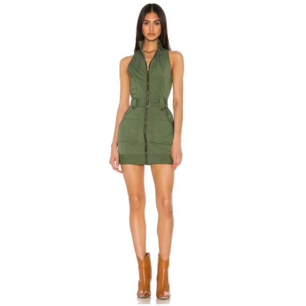 Superdown Sophia belted mini dress nwt